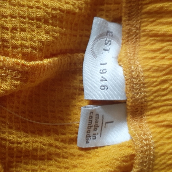 EST 1946 - Picture 3 of 5